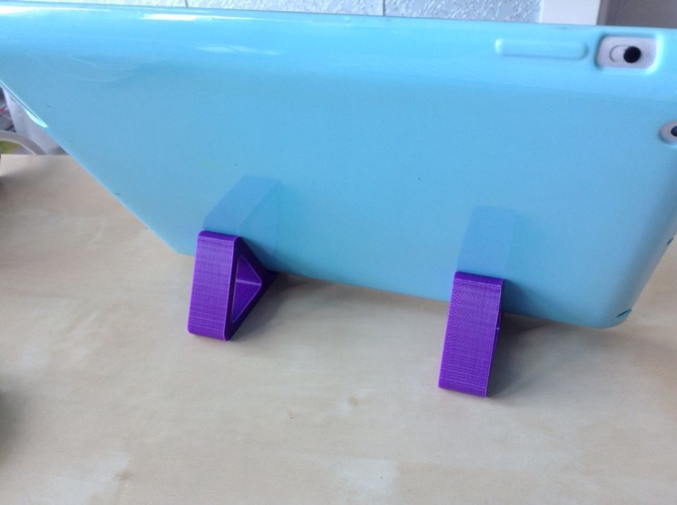 Simple iPad Stand free 3D model 3D printable | CGTrader