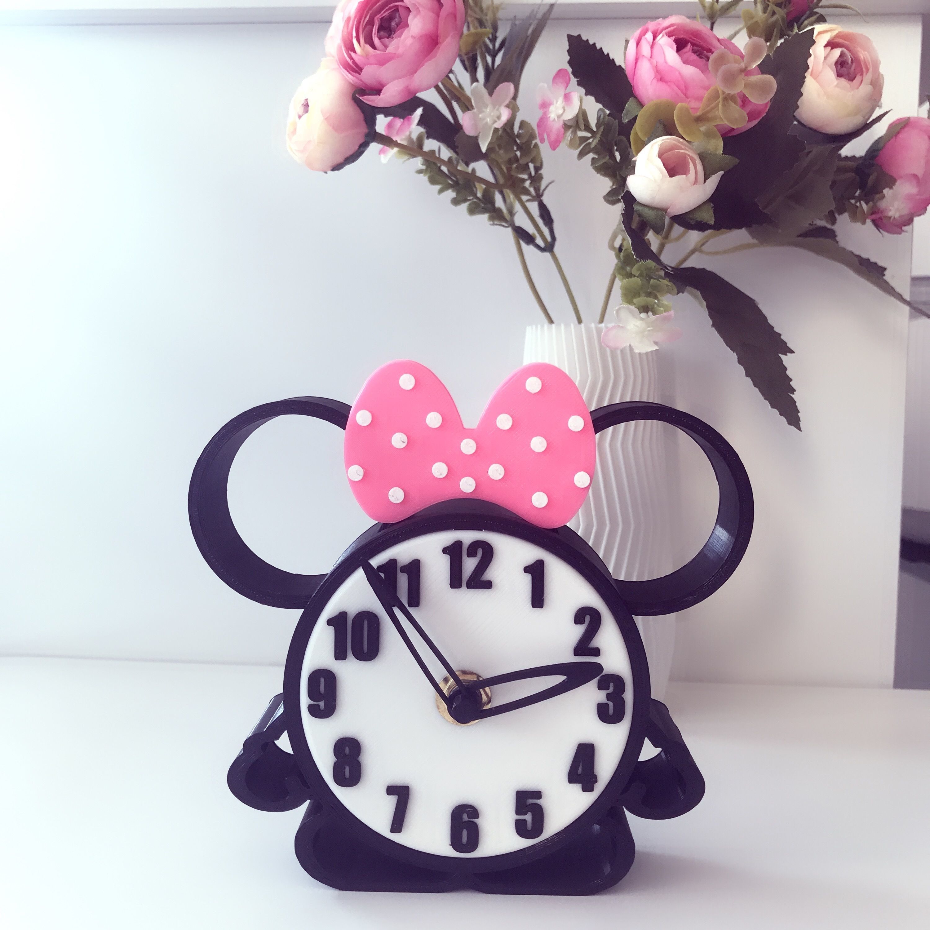 Clock Minnie Mouse 3D printable model | CGTrader